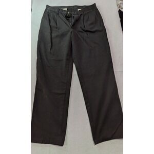 Rustler Khakis Pants Mens 34x30 Black Excellent Pleated Relaxed Fit Workwear